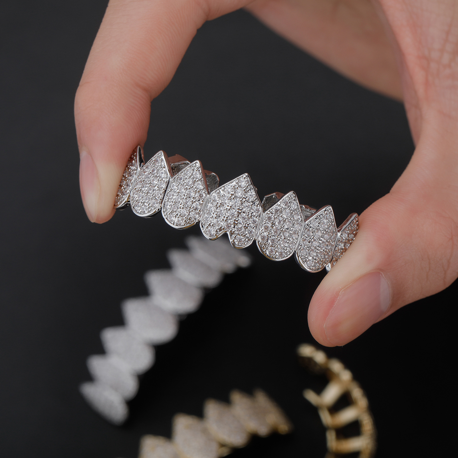 RACHELZ Hip Hop 8/8 Iced Out C - Streetwear Brand Hats recension och pris